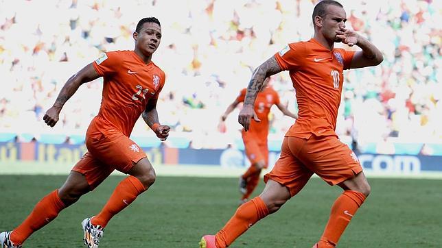 Mundial 2014 - Holanda remonta y elimina de manera cruel a México - ABC.es