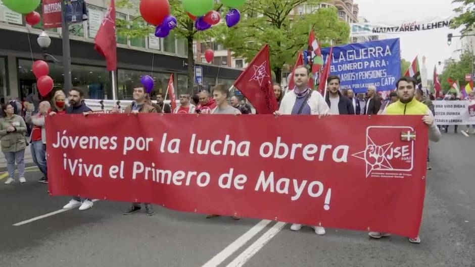 Cc Oo Y Ugt Reclaman Subidas Salariales En La Manifestaci N Del