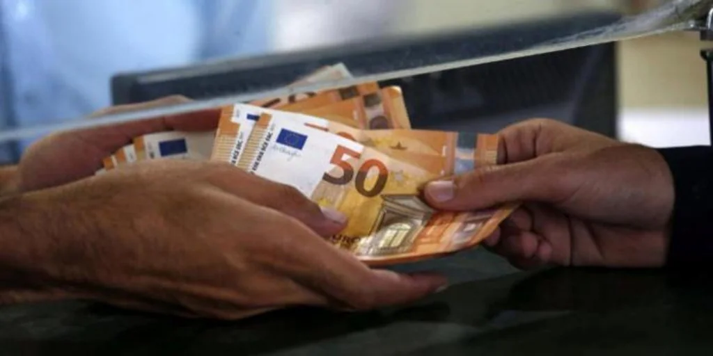 Cuánto es el límite de dinero en efectivo que puedes ingresar en una