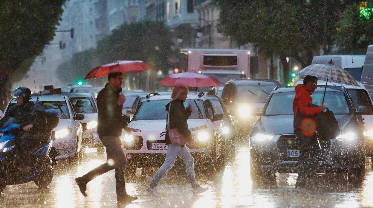 Alerta Roja En Valencia Las Lluvias Dejan 300 Litros Y Obligan A