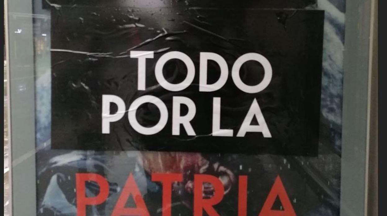 Radicales sabotean los carteles de Patria en San Sebastián La