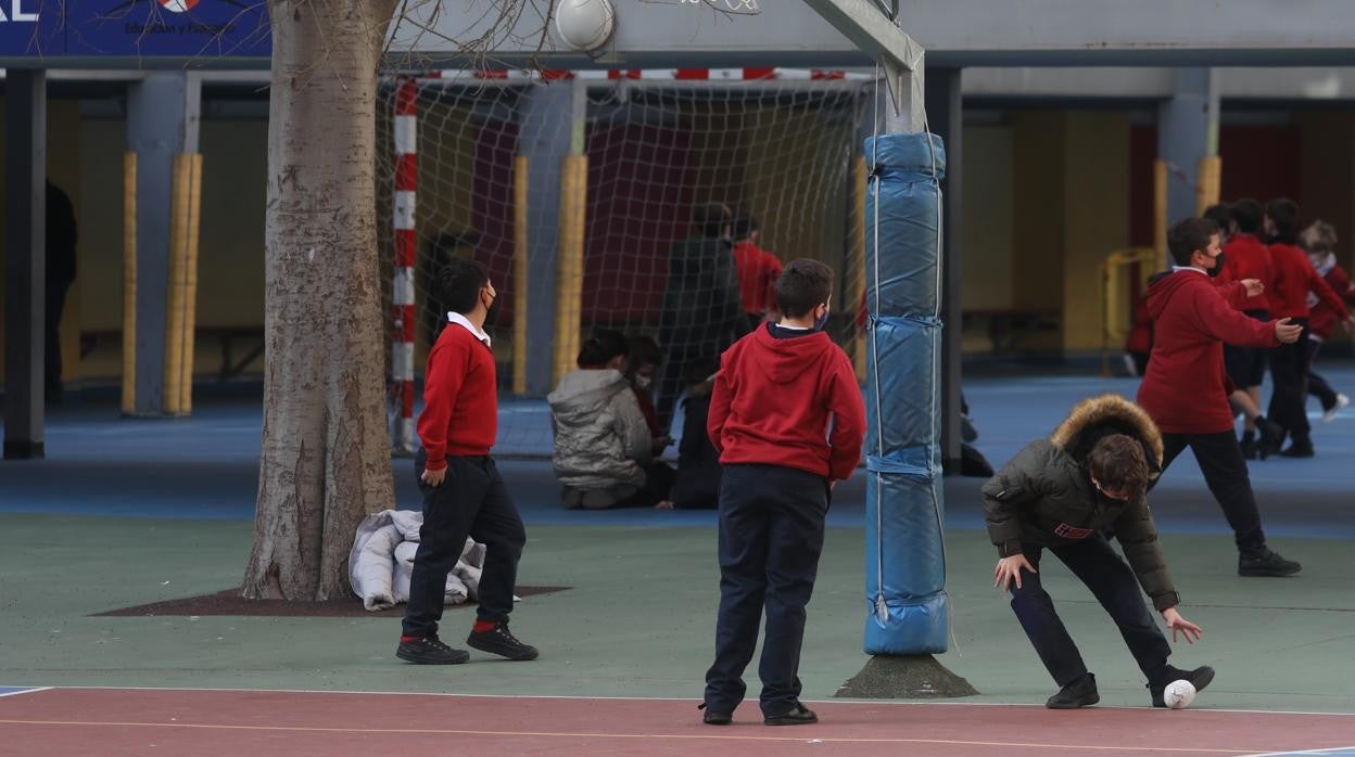 La Junta Avisa A Los Centros Educativos De Que La Mascarilla Deja De