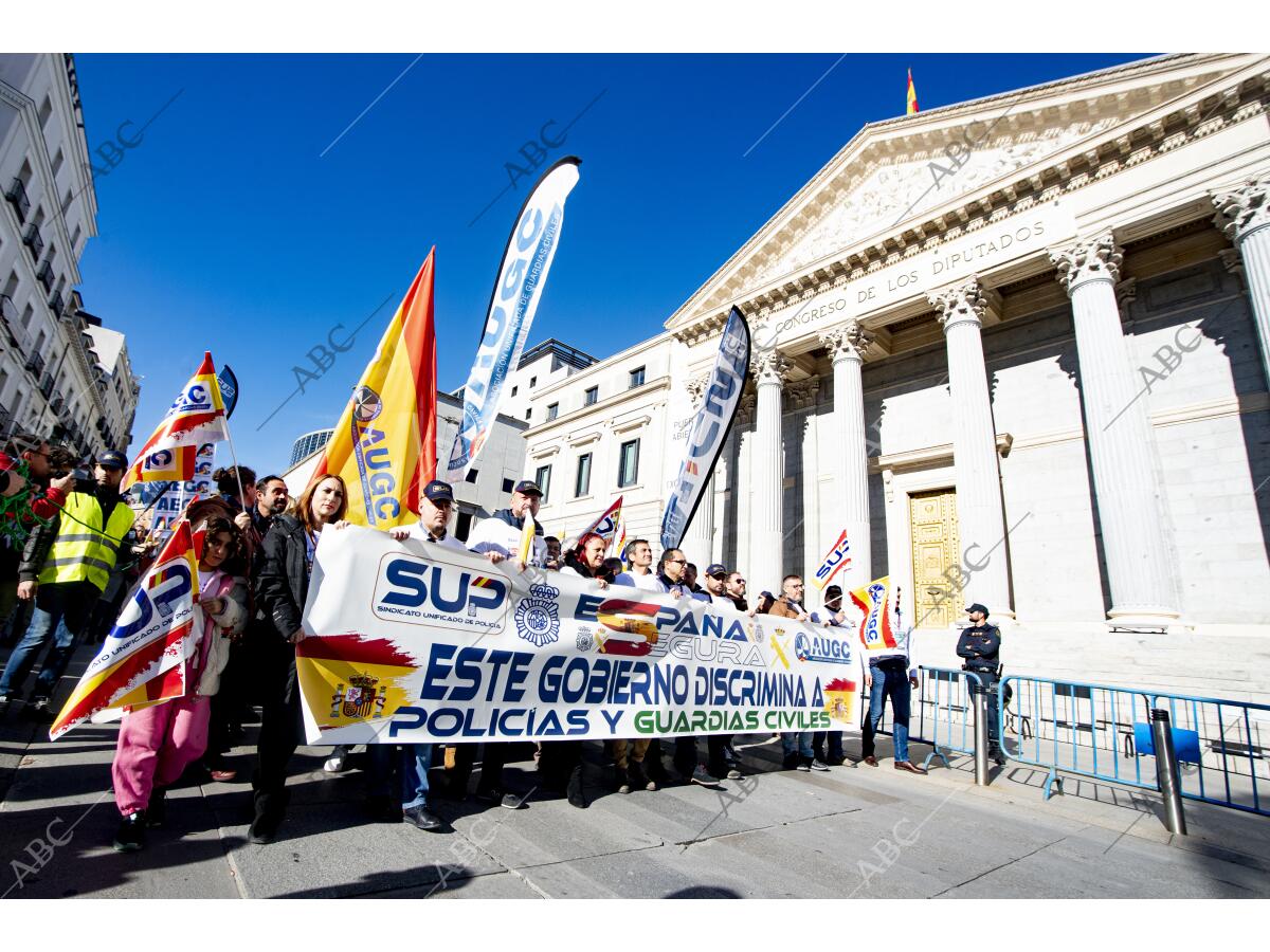 Manifestación convocada por el Sindicato Unificado de Policía SUP y