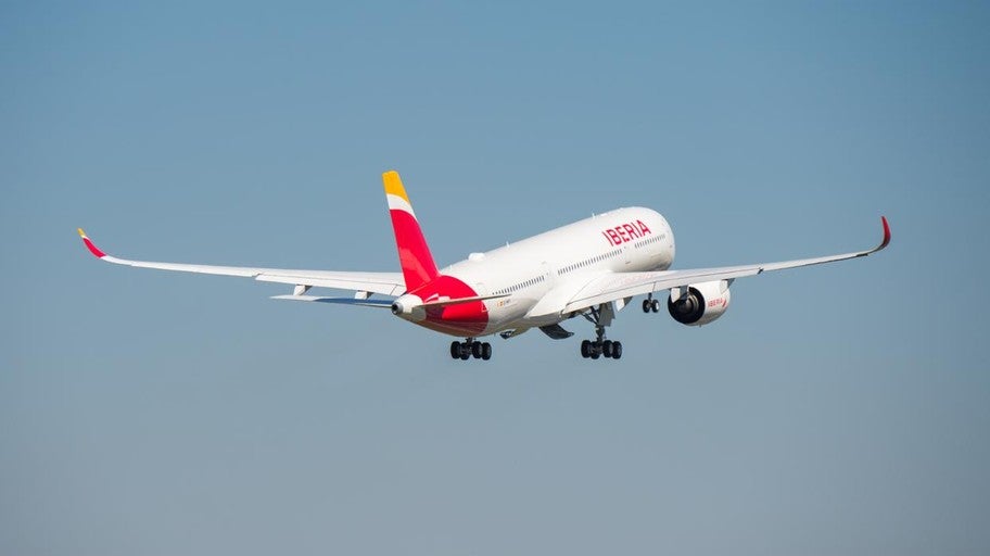 Iberia recibe su primer A350 900 el avión que cambia su futuro