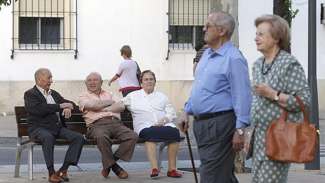 Uno de cada cinco ancianos españoles vive con apatía
