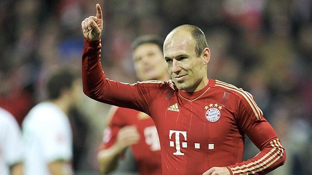 El Bayern, líder tras pinchar el Dortmund