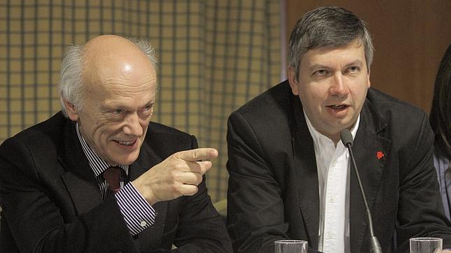 DKMS acusa a Sanidad de querer una «ley antivida» que perjudica a los enfermos de leucemia