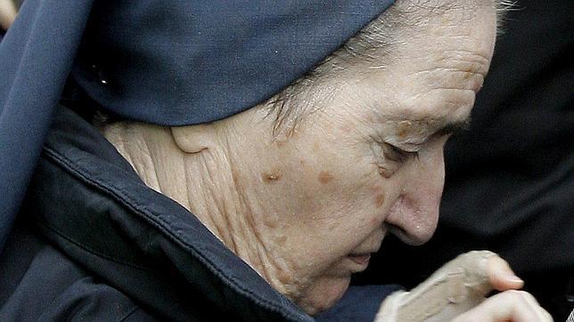 Sor María: «Me repugna en lo más hondo de mi ser la separación de un recién nacido de su madre»