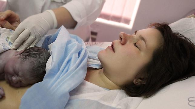 Bebe de 8 meses de gestacion puede nacer