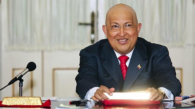El embajador de venezuela en Cuba: «Votar Chávez es hacerlo también por Fidel Castro» 