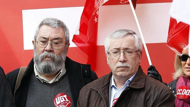 Toxo y Méndez acusan a Rojoy de «criminalizar» y «jibarizar» los servicios públicos