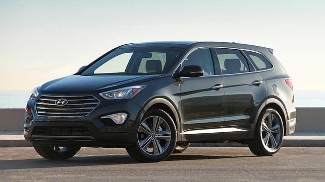 Hyundai Santa Fe LWB, para 6 ó 7 pasajeros Hyundai Santa Fe LWB, para 6 ó 7 pasajeros