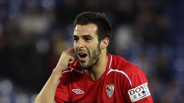 Negredo rescata un punto de Cornellá