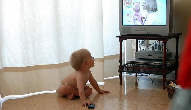 La tele en el dormitorio engorda