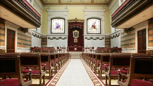 La RAE celebrará su tricentenario con el signo de los tiempos: austeridad