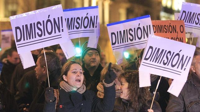 El acoso a las sedes del PP se repite