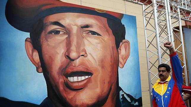 Fantasmagórica celebración del aniversario del golpe de estado de Chávez en 1992