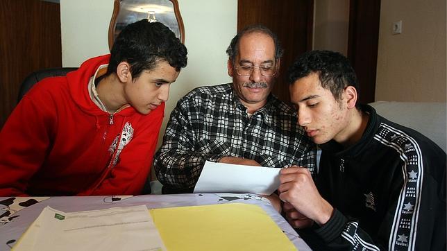 Los extranjeros tendrán que hacer un examen para obtener la nacionalidad