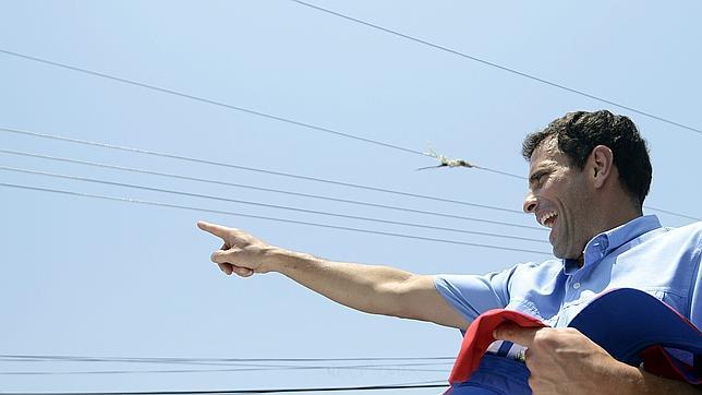 Capriles aventaja en 5 puntos a Nicolás Maduro, según una encuestadora argentina 