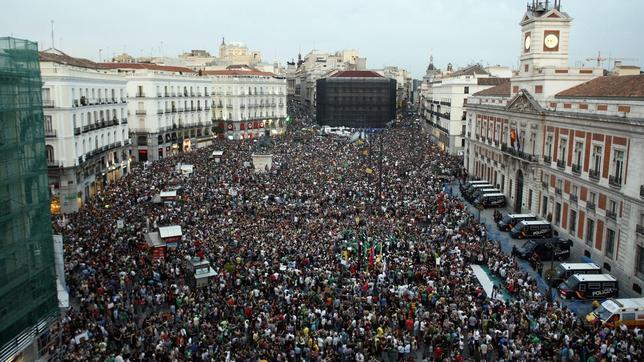 El 15-M acusa a Talegón de criminalizar un movimiento formado por «personas, nada más»