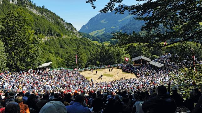 Cuatro tradiciones suizas que no tienen relación con el dinero