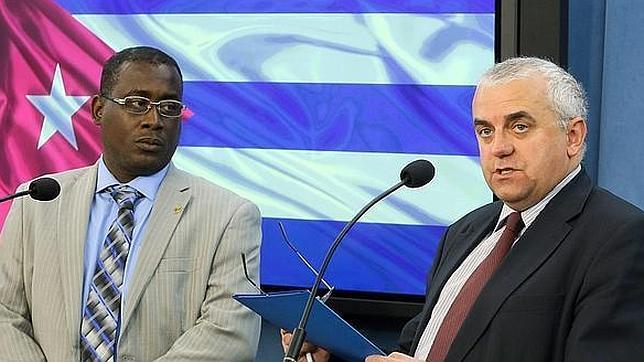 El opositor cubano Antúnez lleva cuatro días en huelga de hambre bajo asedio policial El opositor cubano Antúnez lleva cuatro días en huelga de hambre bajo asedio policial