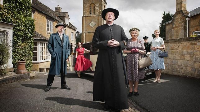 Fotograma de la adaptación que la BBC ha realizado de las aventuras del padre Brown, personaje de Chesterton