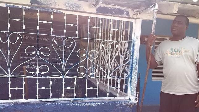 El opositor cubano Antúnez lleva siete días en huelga de hambre bajo asedio policial