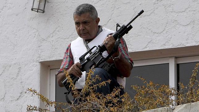 «Vinieron a apresarme por orden de los dictadores cubanos»