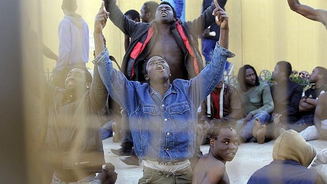 Más de 200 inmigrantes de origen subsahariano atendidos en el CETI de Melilla