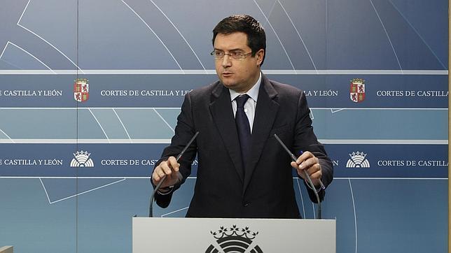Óscar López descarta que el PSC rompa la disciplina de voto: «Hemos trabajado muy a fondo»