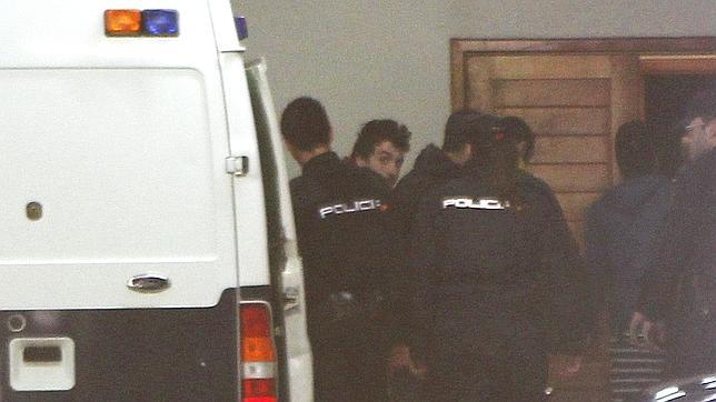 Los detenidos a su llegada a los juzgados