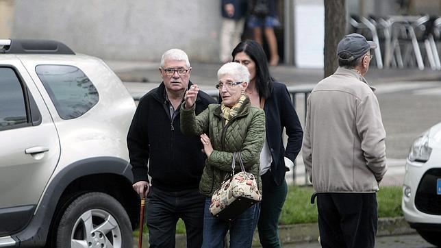 José Agustín y María del Carmen se dirigen a la Audiencia Provincial de La Coruña
