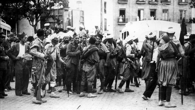 Soldados nacionales, un día después del alzamiento