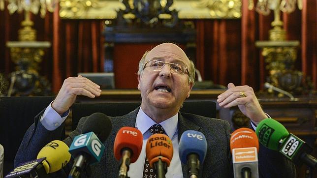 Agustín Fernández, alcalde de Orense