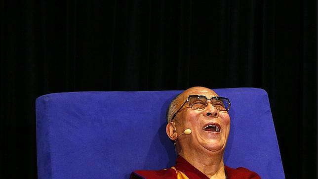 La Xunta ha contactado ya con el Dalai Lama para que visite Santiago en septiembre