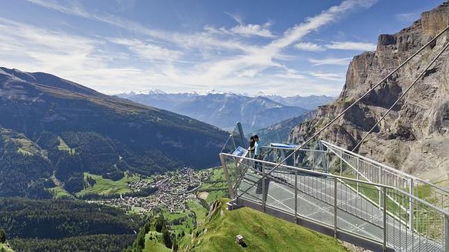 Plataforma de observación en la zona de Leukerbad 