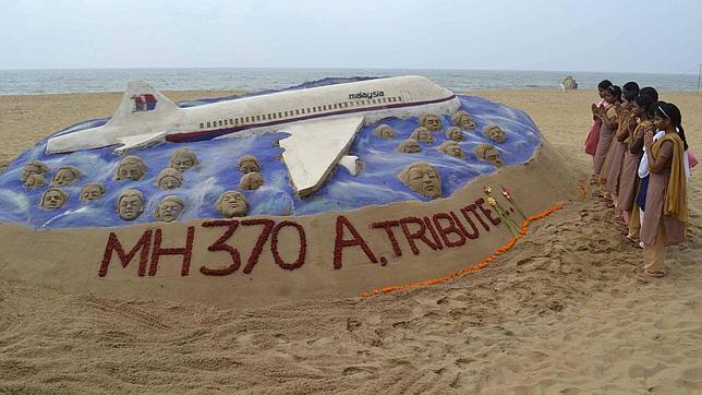 El avión MH370 de Malaysia Airlines pudo ser derribado por EE.UU. y Tailandia en unos ejercicios El avión MH370 de Malaysia Airlines pudo ser derribado por EE.UU. y Tailandia en unos ejercicios