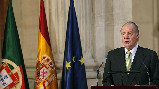Juan Carlos I en un acto conmemorativo del 25 aniversario del Tratado de Adhesión de España y Portugal a la UE