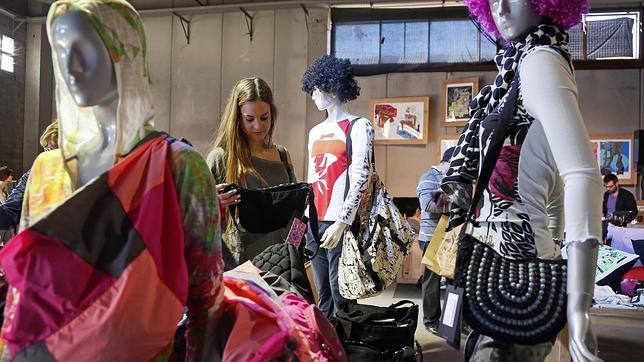 Las marcas se esconden en 35 fábricas del barrio industrial