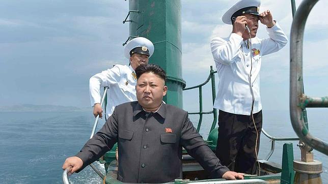 Kim Jong-un arenga a sus tropas desde el mando de un submarino Kim Jong-un arenga a sus tropas desde el mando de un submarino