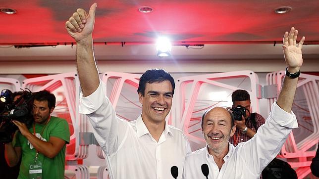Pedro Sánchez y Alfredo Pérez Rubalcaba