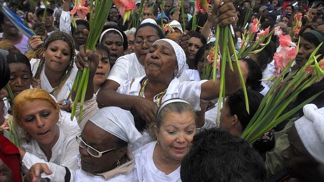Las organizaciones de la dictadura que reprimen a los cubanos