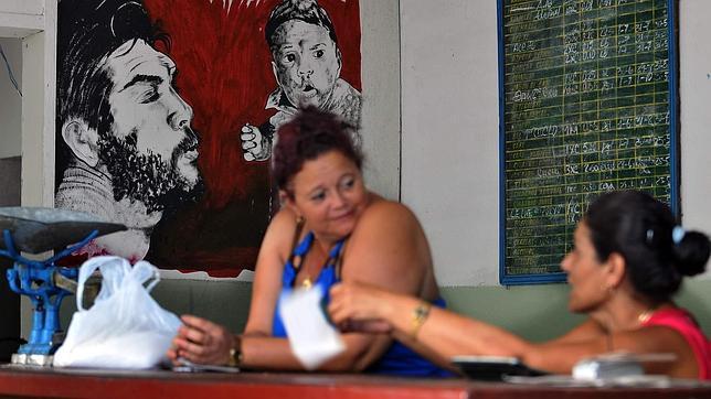 Las organizaciones de la dictadura que reprimen a los cubanos