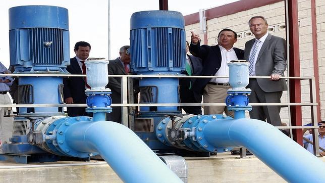 Fabra, durante la inaguración de las intalaciones del Canal Júcar-Túria