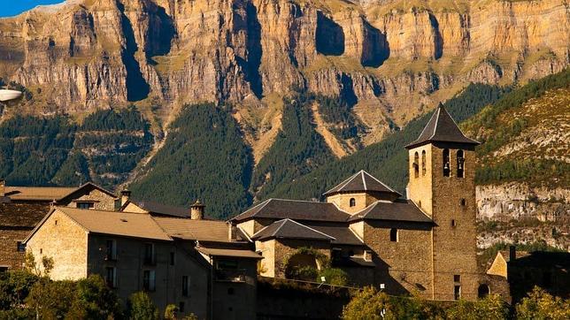 Torla, localidad del Sobrarbe oscense, en las faldas de Monte Perdido