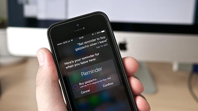 En la imagen una de las opciones de Siri