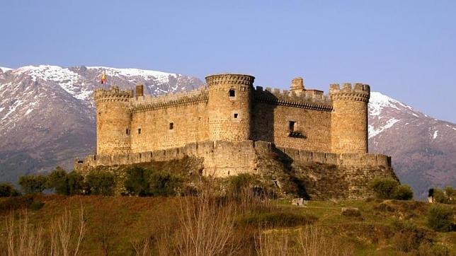 Vista espectacular del Castillo de Mombeltrán