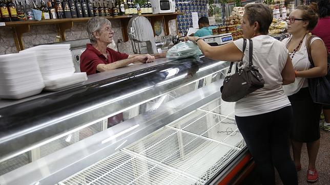 Las cifras del duro día a día de los venezolanos Las cifras del duro día a día de los venezolanos