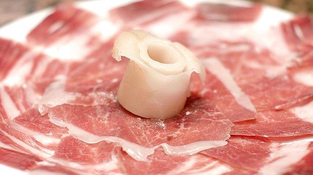 El jamón ibérico, protagonista de la ruta por la Dehesa de Extremadura